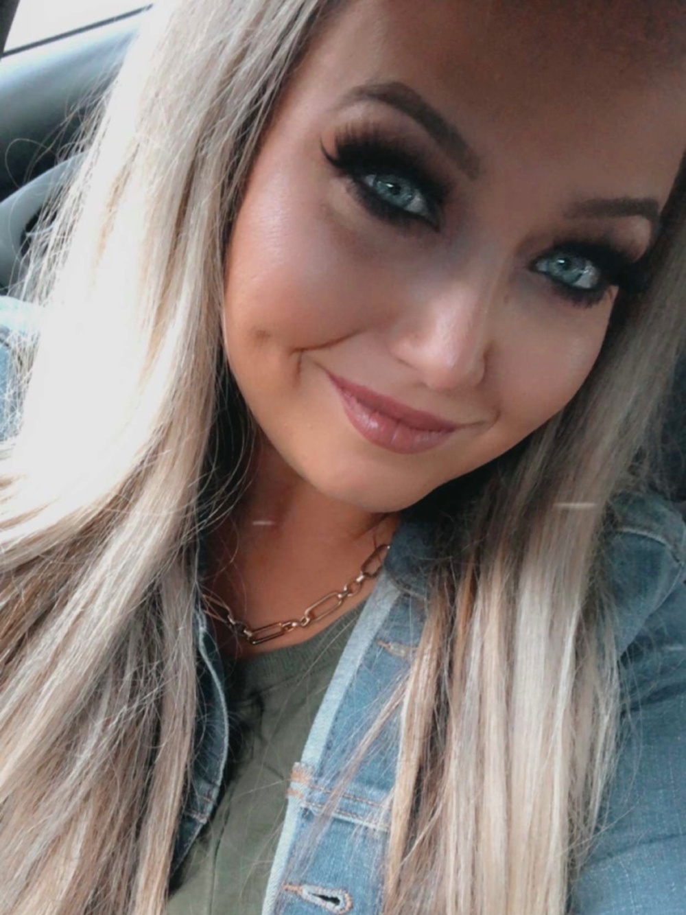 Meet your Posher, Krista